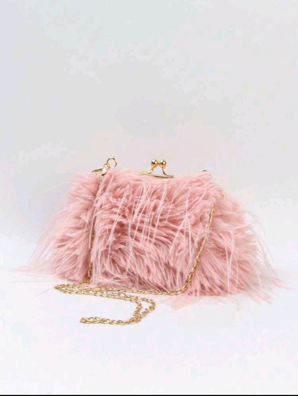 BRAND NEW ** Pink Faux Fur Clutch with Gold Chain